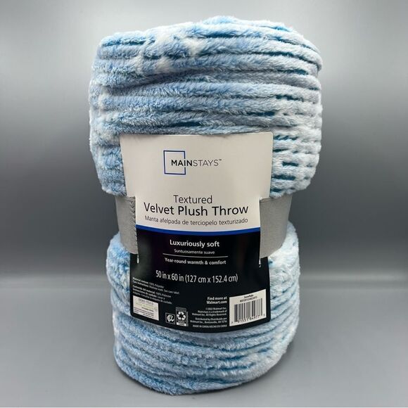 Mainstays Textured Velvet Plush Throw 50x60 - Picture 3 of 5